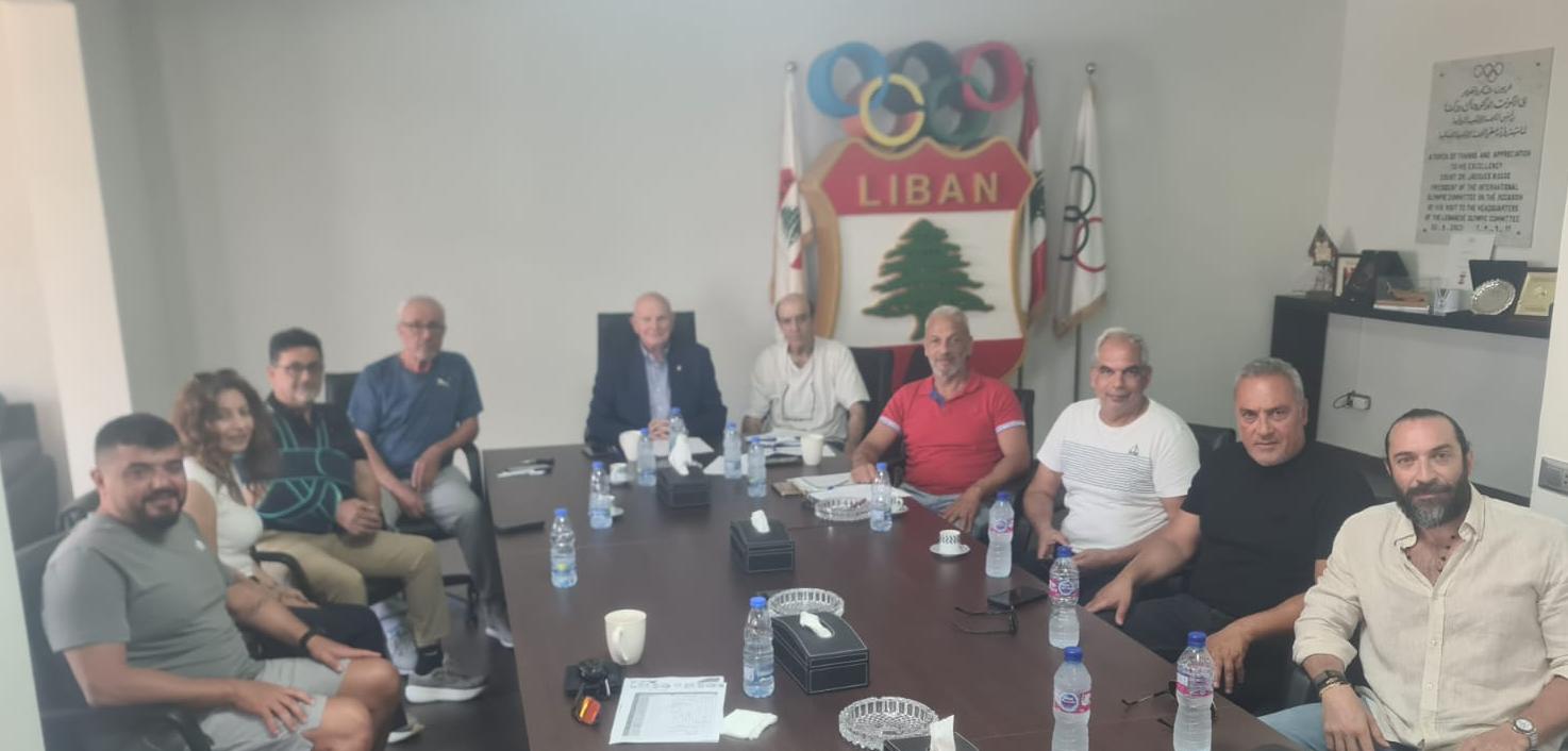 Blog Post Image جلخ وتامر ومقلّد يتوسطون اللقاء الموسع مع ممثلي الإتحادات