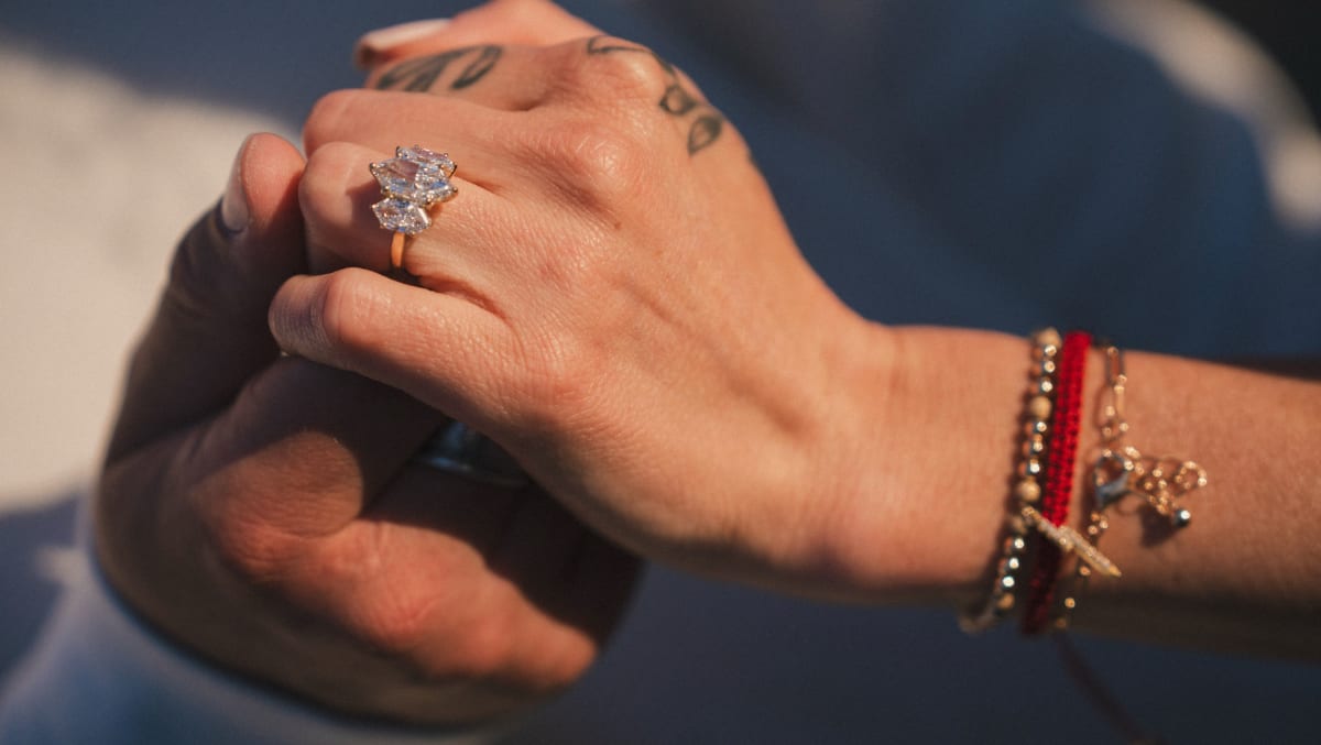 Engagement session on Canyon Road, Santa Fe — Casey Addason Photography