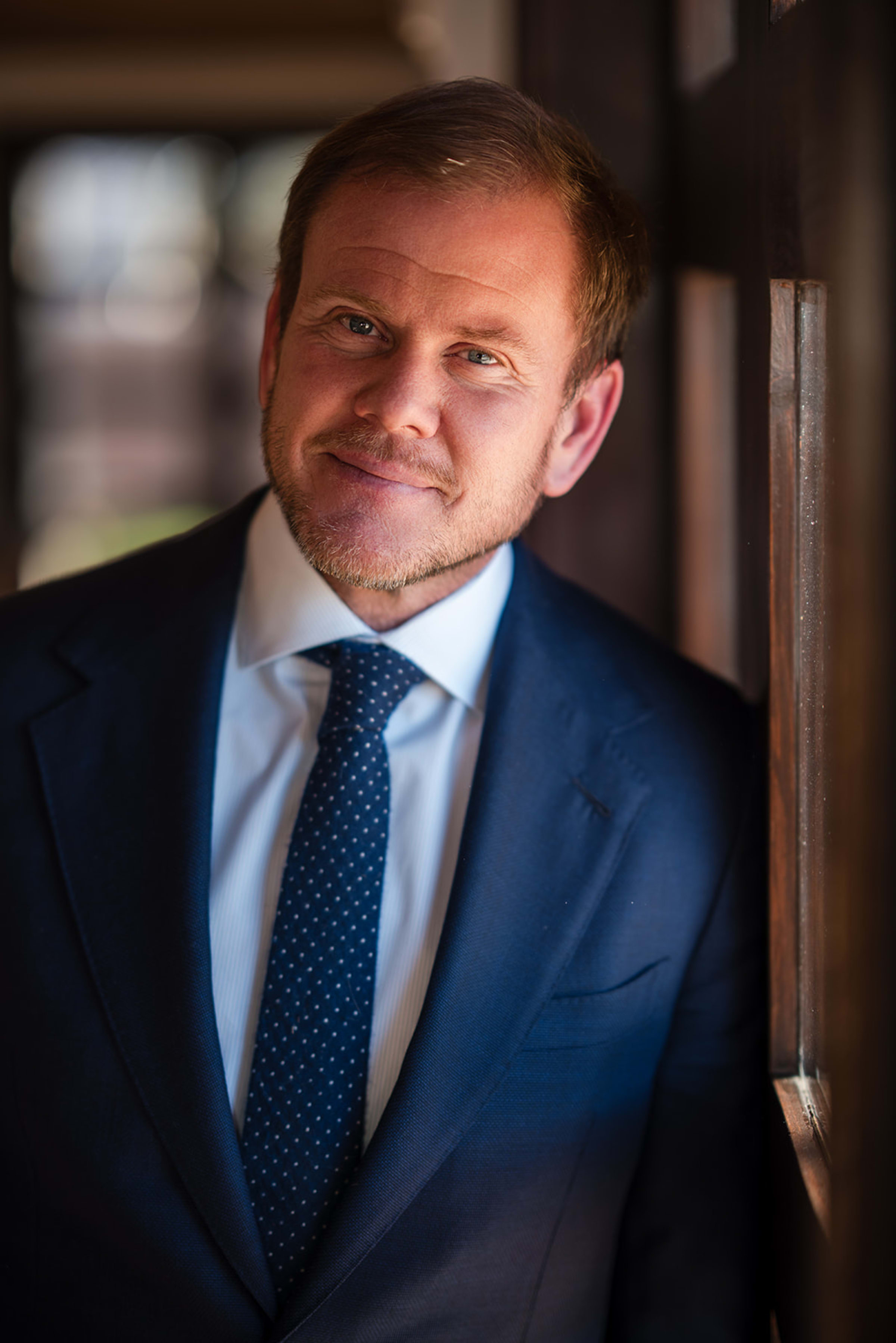 Executive portrait session outdoors, Santa Fe — Casey Addason Photography