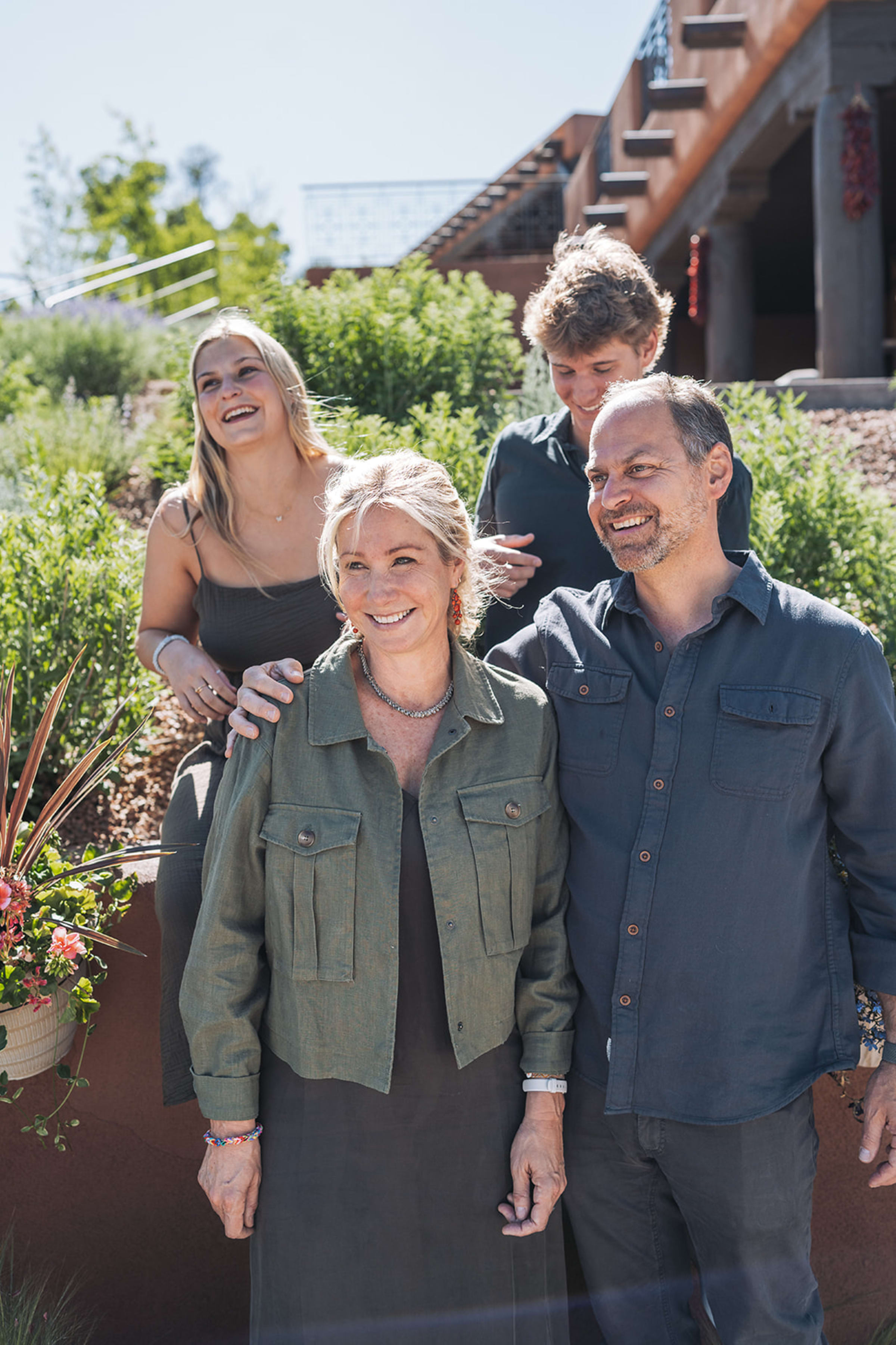Kay Barry family photo session — Casey Addason Photography