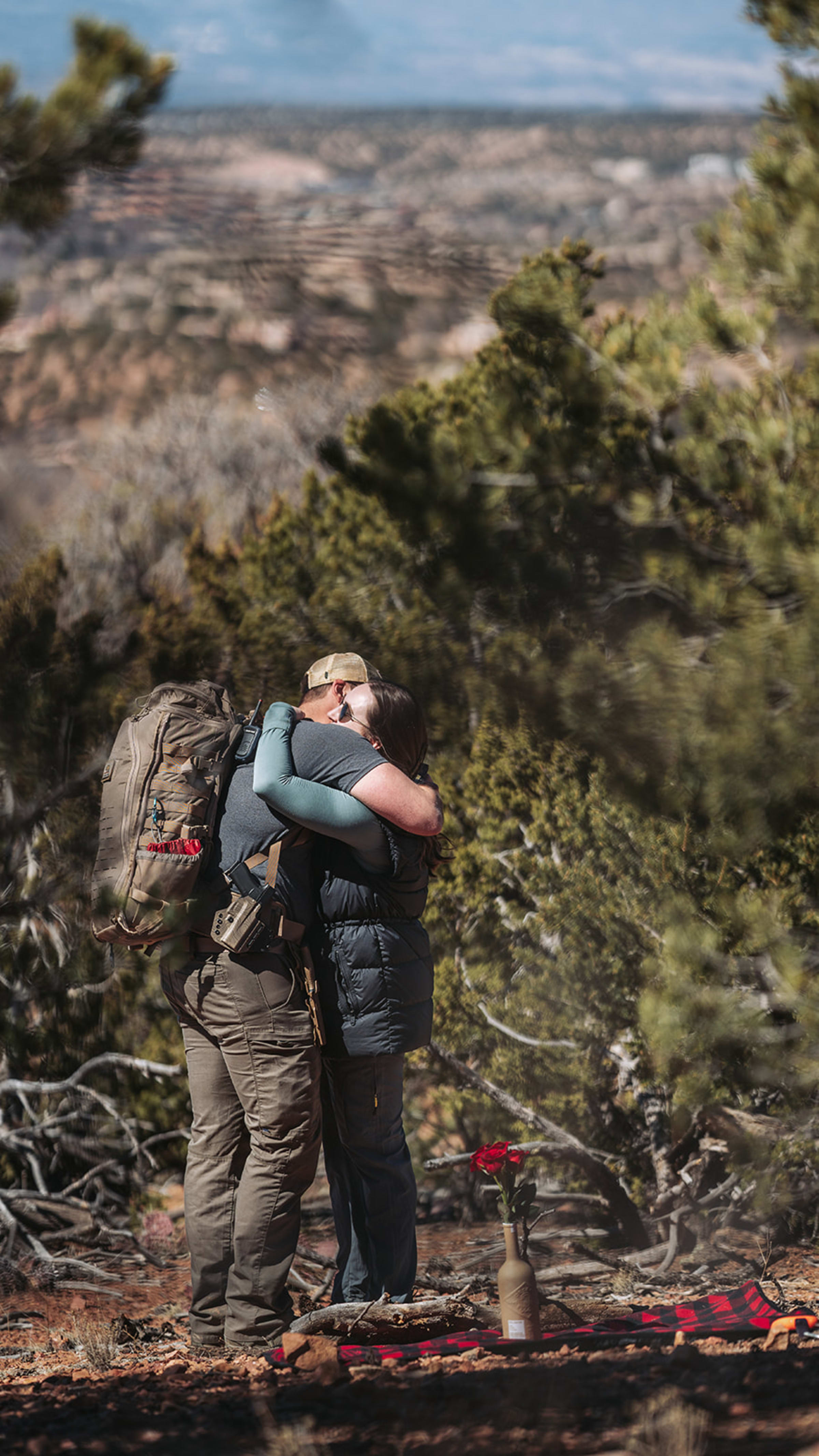 troymaddiehikingproposal — Casey Addason Photography
