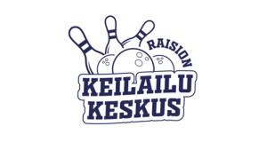 Logo, jossa on kolme keilaa, kaksi keilapalloa ja teksti Raision Keilailu Keskus.