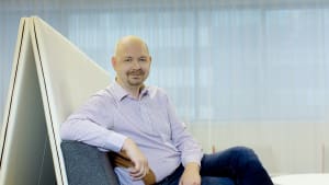 Kompaktia kokoustamista ja parisuhdeterapiaa – etätyön konkaritkin etsivät nyt uusia keinoja