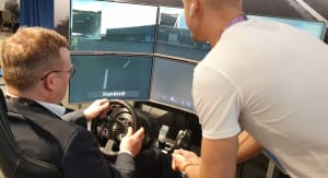 MWC:ssä demottiin esimerkiksi etäyhteydellä ajettavaa rekkaa. Kuva: Ville Partanen