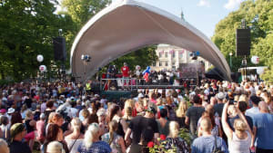 DNA on SuomiAreenan pääyhteistyökumppani ja huolehtinut jo useana vuonna SuomiAreenan verkkoyhteyksistä.