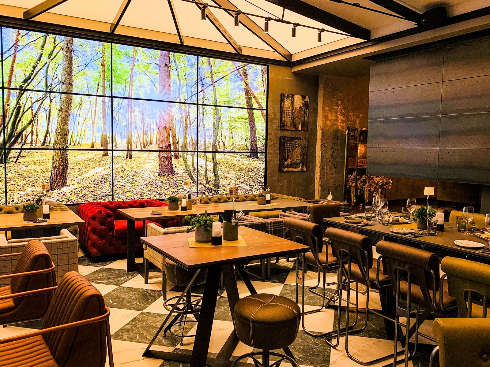 Constantinoff Restobar