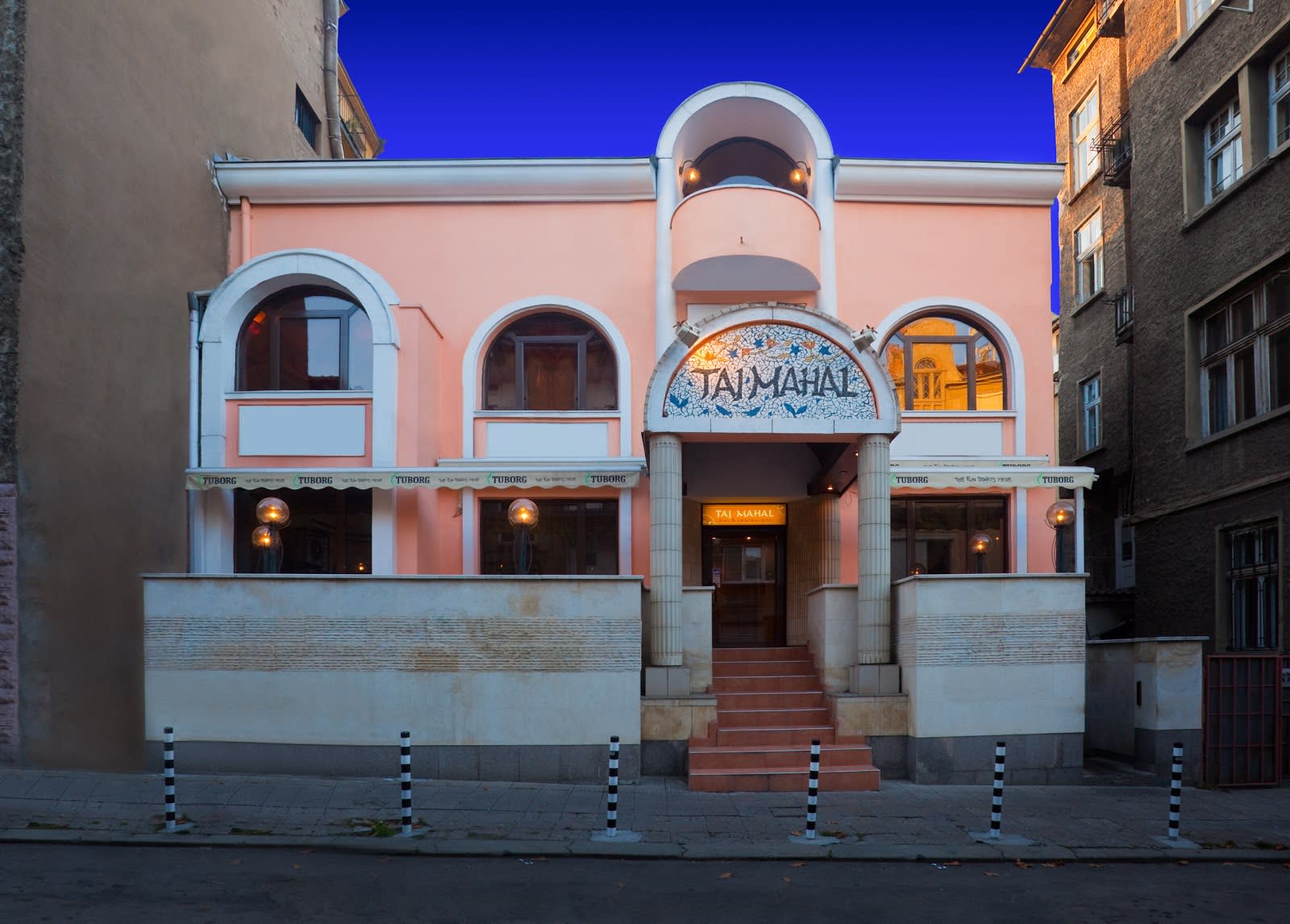 Taj Mahal Restaurant