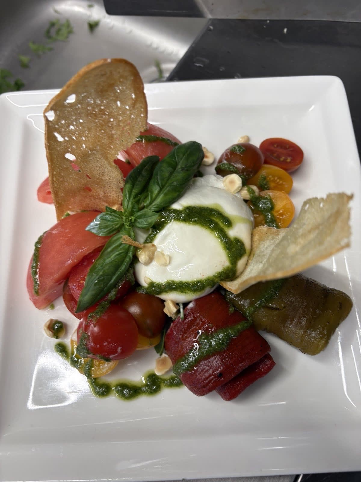 Plate Bar & Restaurant — photo 2