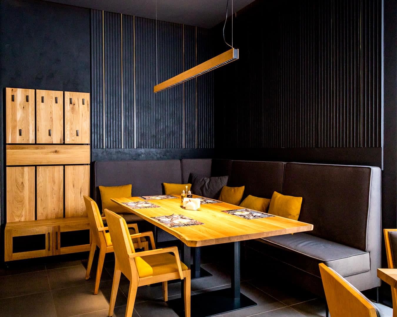 Plate Bar & Restaurant — photo 4