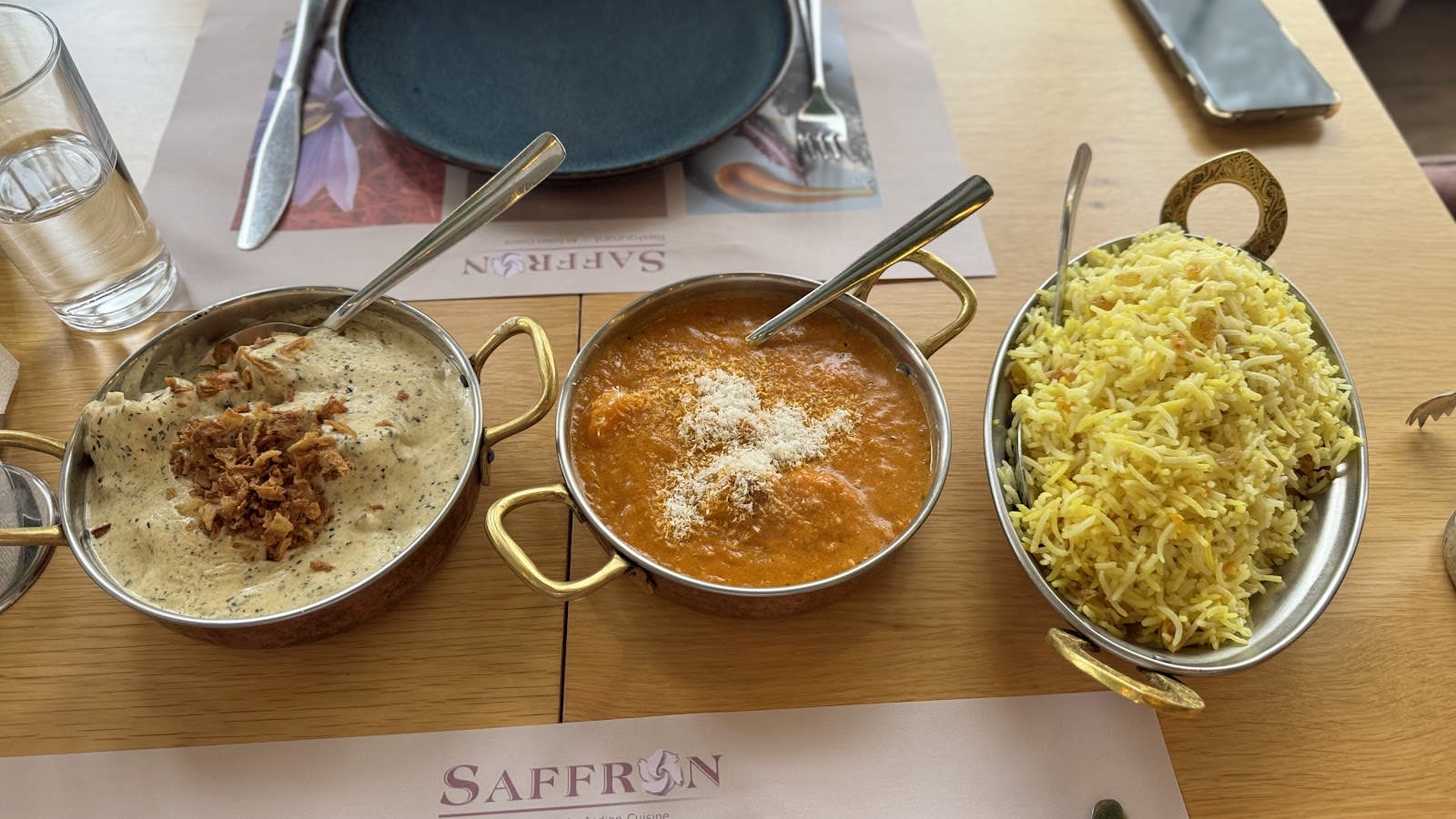 Saffron Indian Restaurant — снимка 3