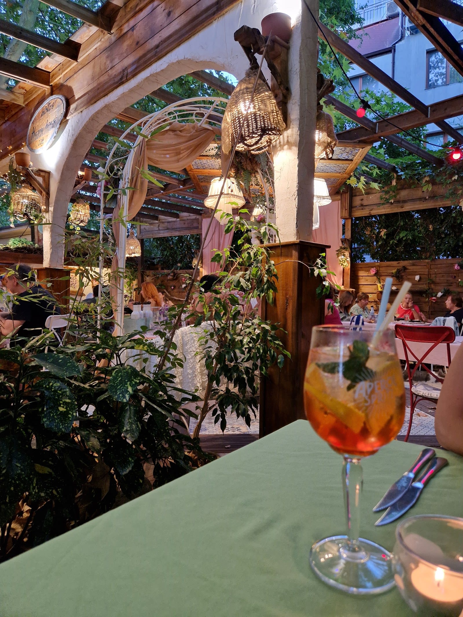 Bistro Happy House — снимка 5