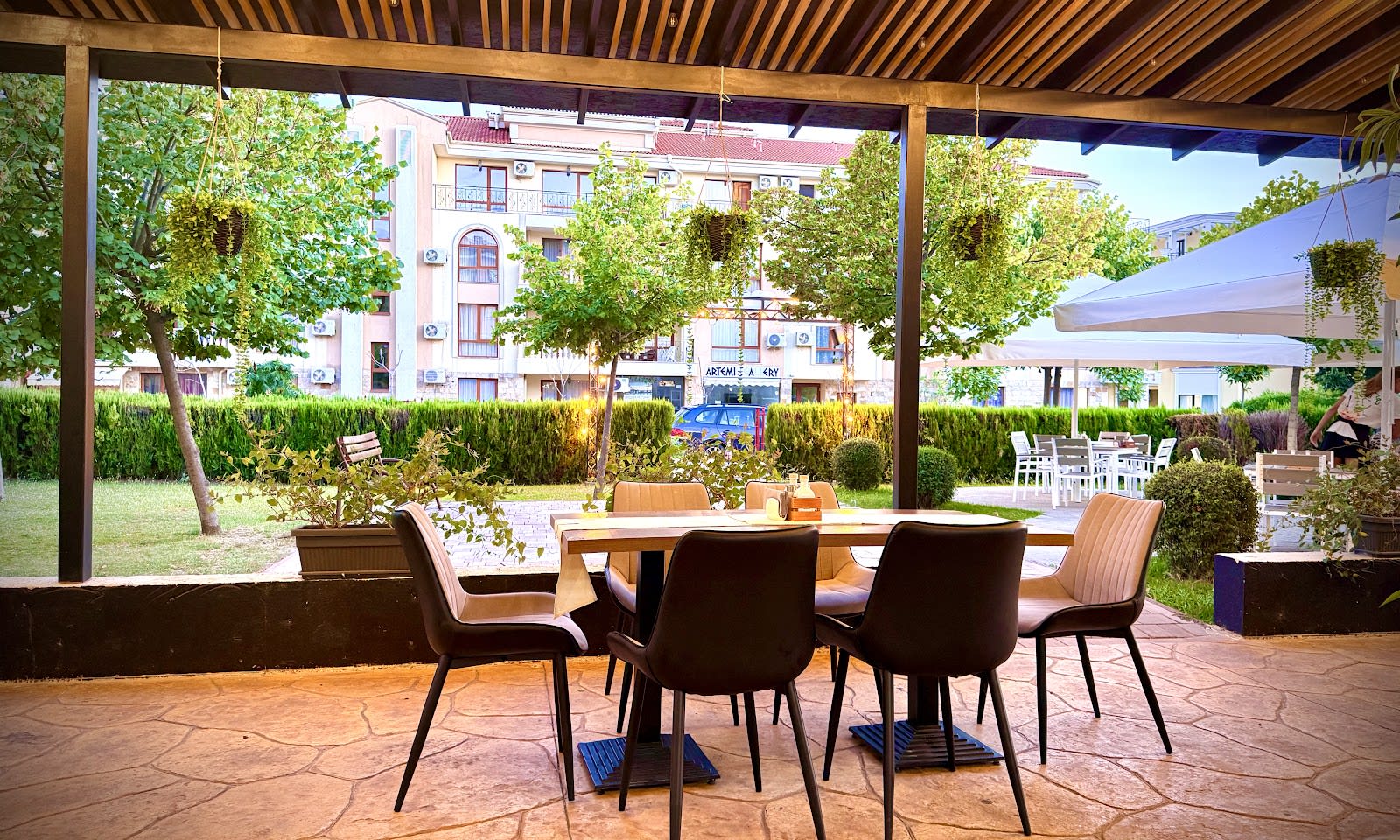 Restaurant Paradise Dreams