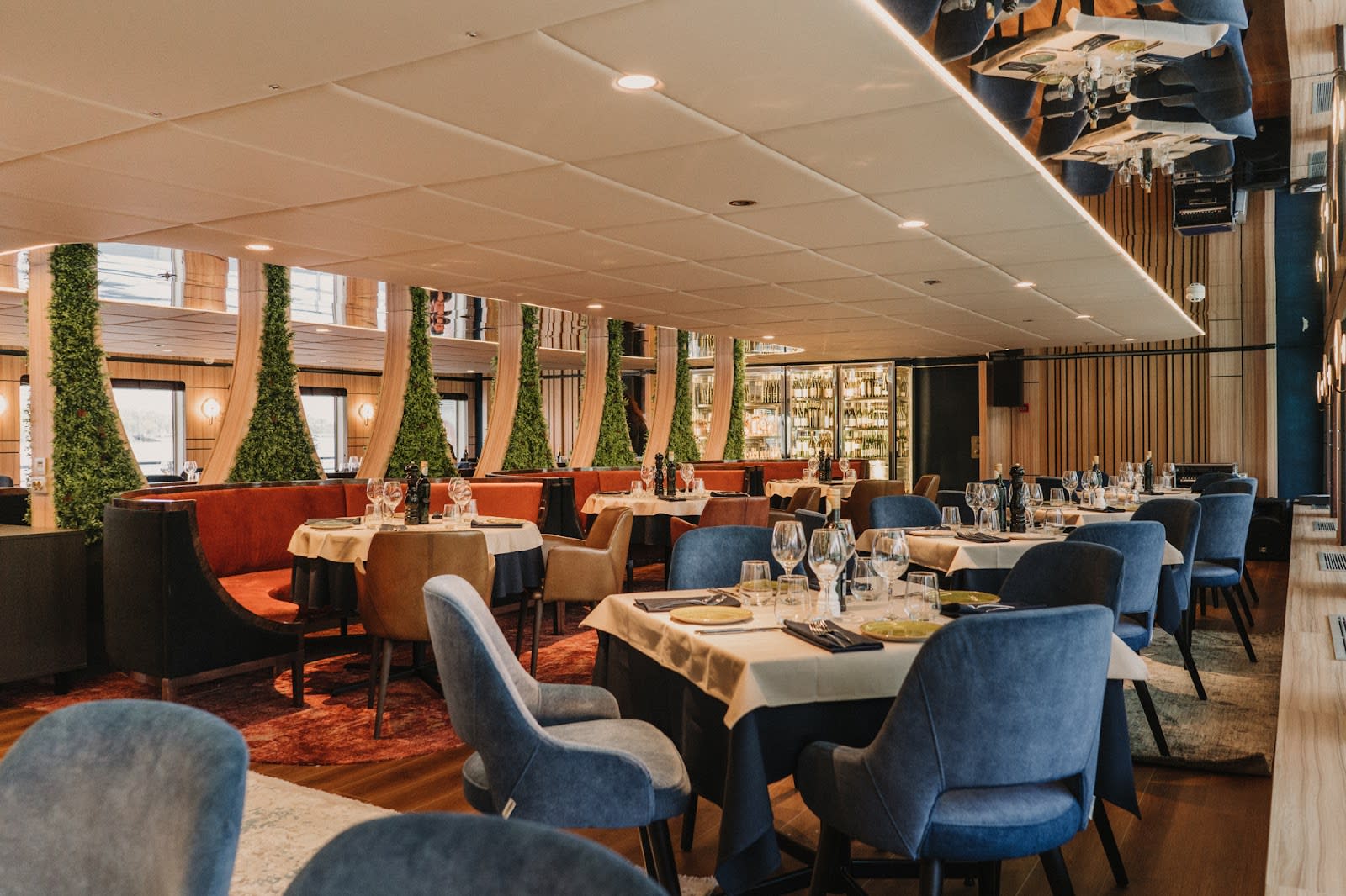 Restaurant Crazy Fish | Ship Sofiya