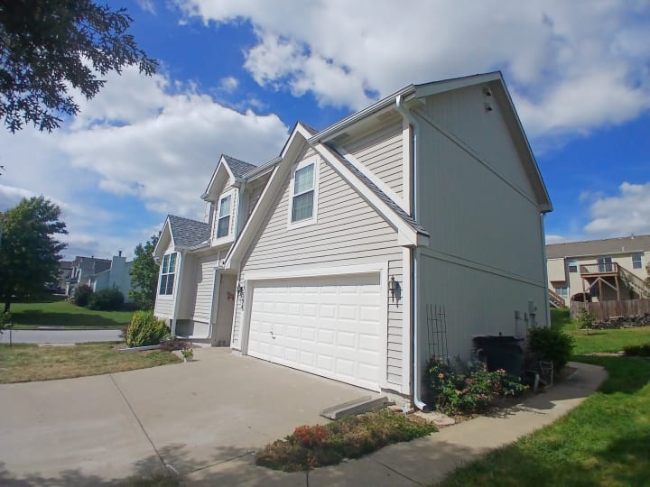 5-inch seamless gutters, downspouts, Olathe, KS