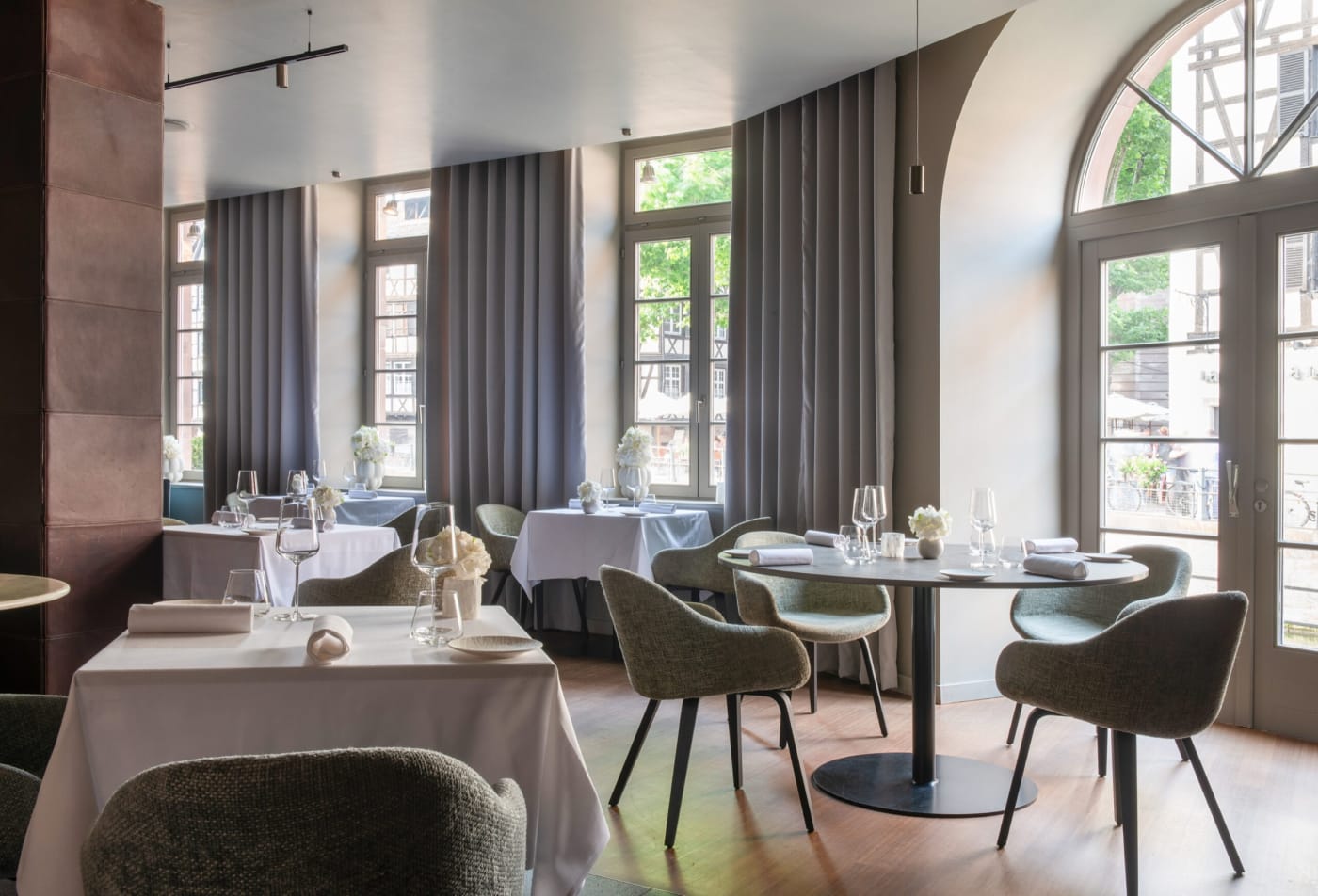 Der Restaurant- und Frühstücksraum des Régent Petite France