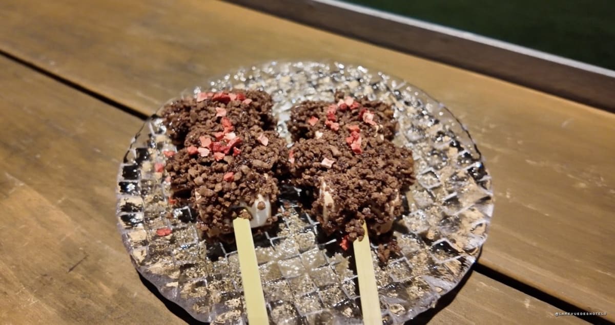 Les brochettes chocolatées servies pendant la soirée