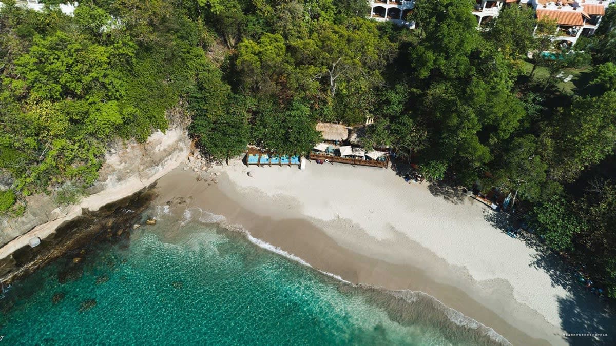 Crique et plage priv&eacute;e du Cap Maison &agrave; Sainte-Lucie