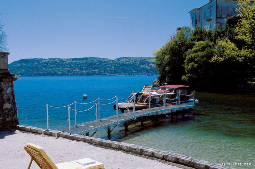 The private pontoon