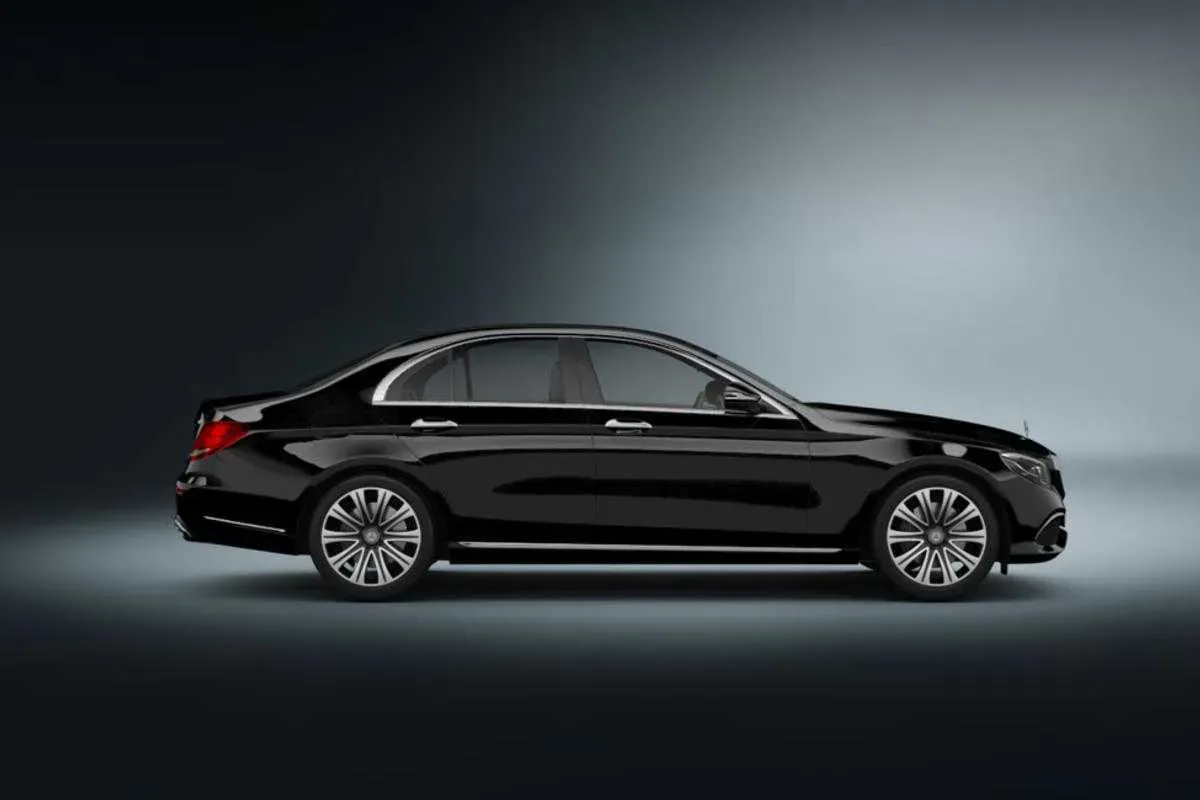 Executive – Travel in Luxury