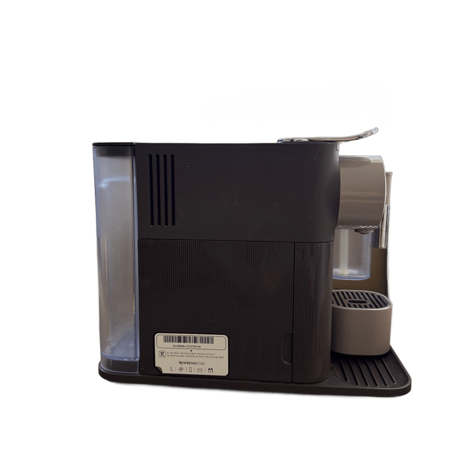 Nespresso Lattissima One F111 – Excelente estado 3