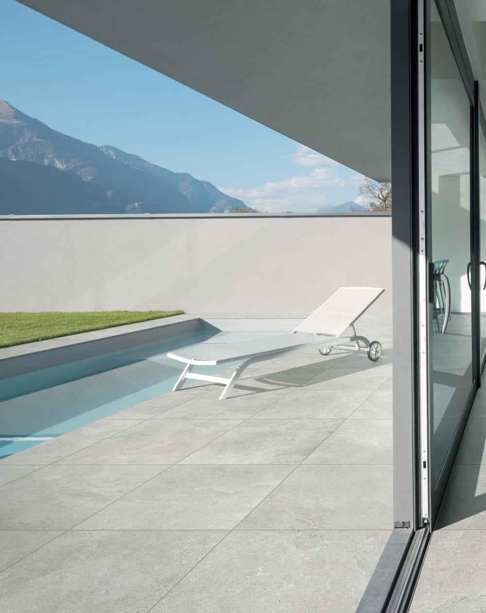 Arizona Tile Borgo Ombra Anti-slip Pavers tile in 24" X 24"