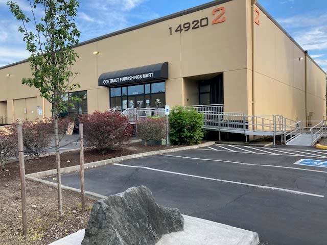 CFM Redmond flooring storefront in Washington