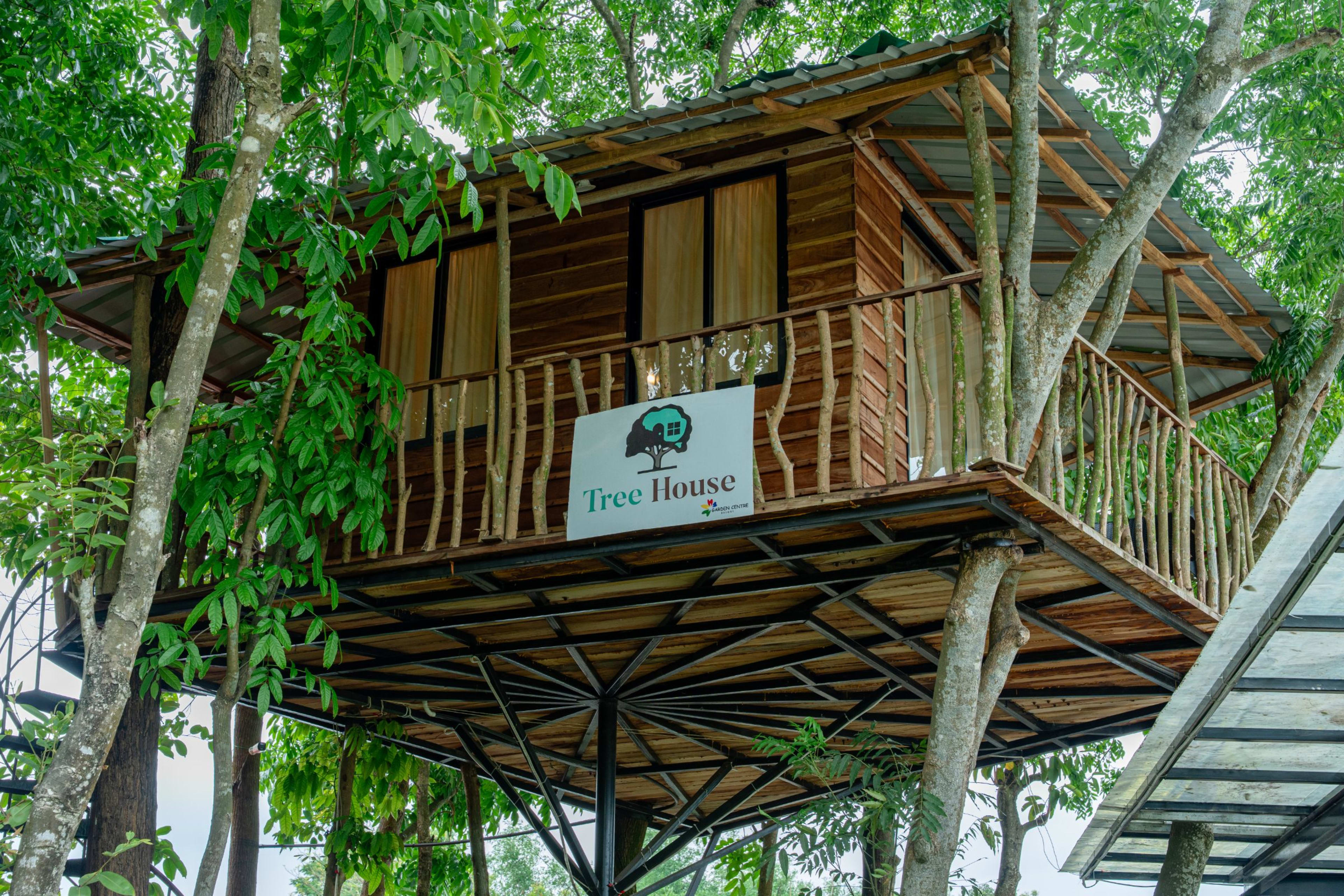 Treehouse — photo 8