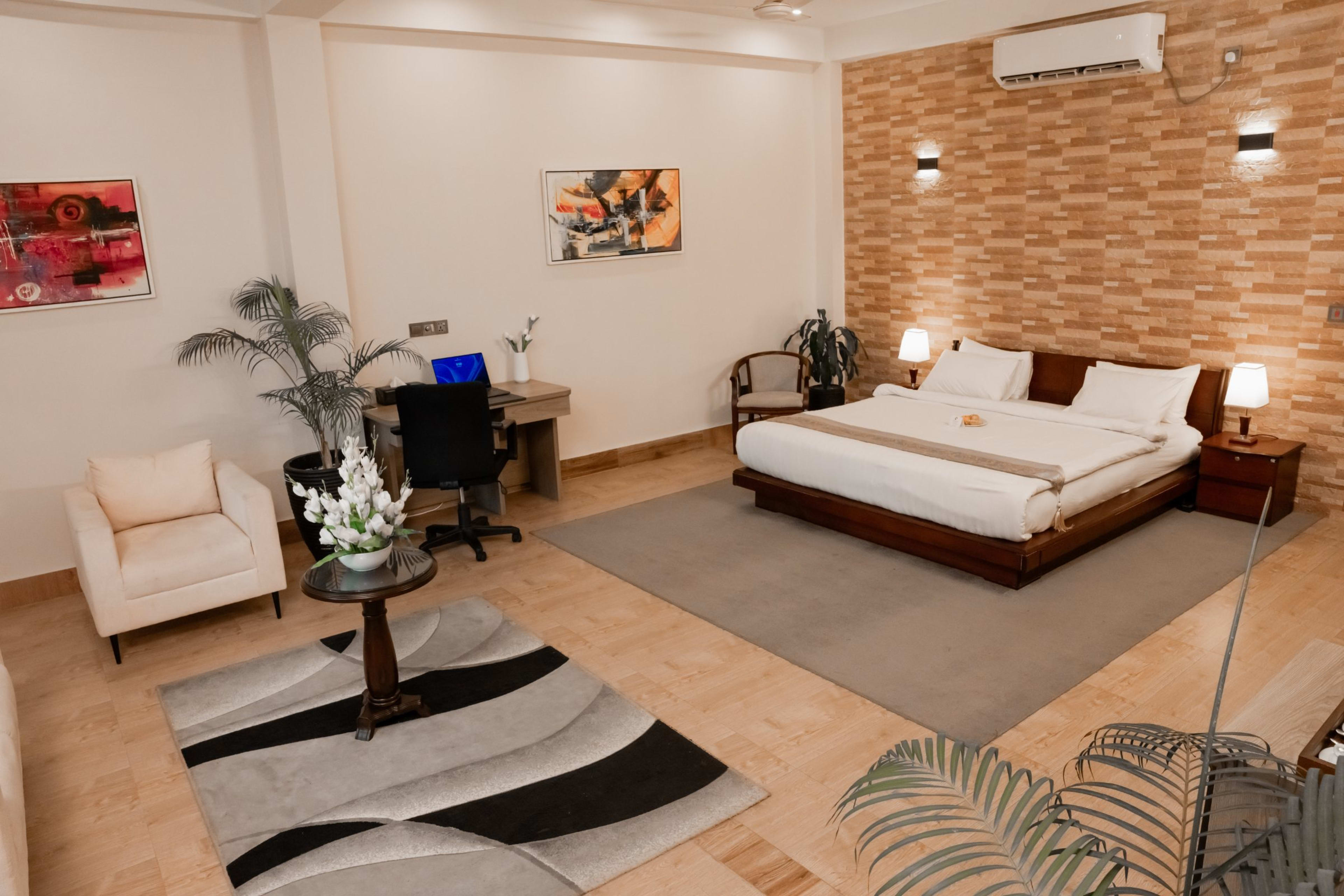 Premium Room