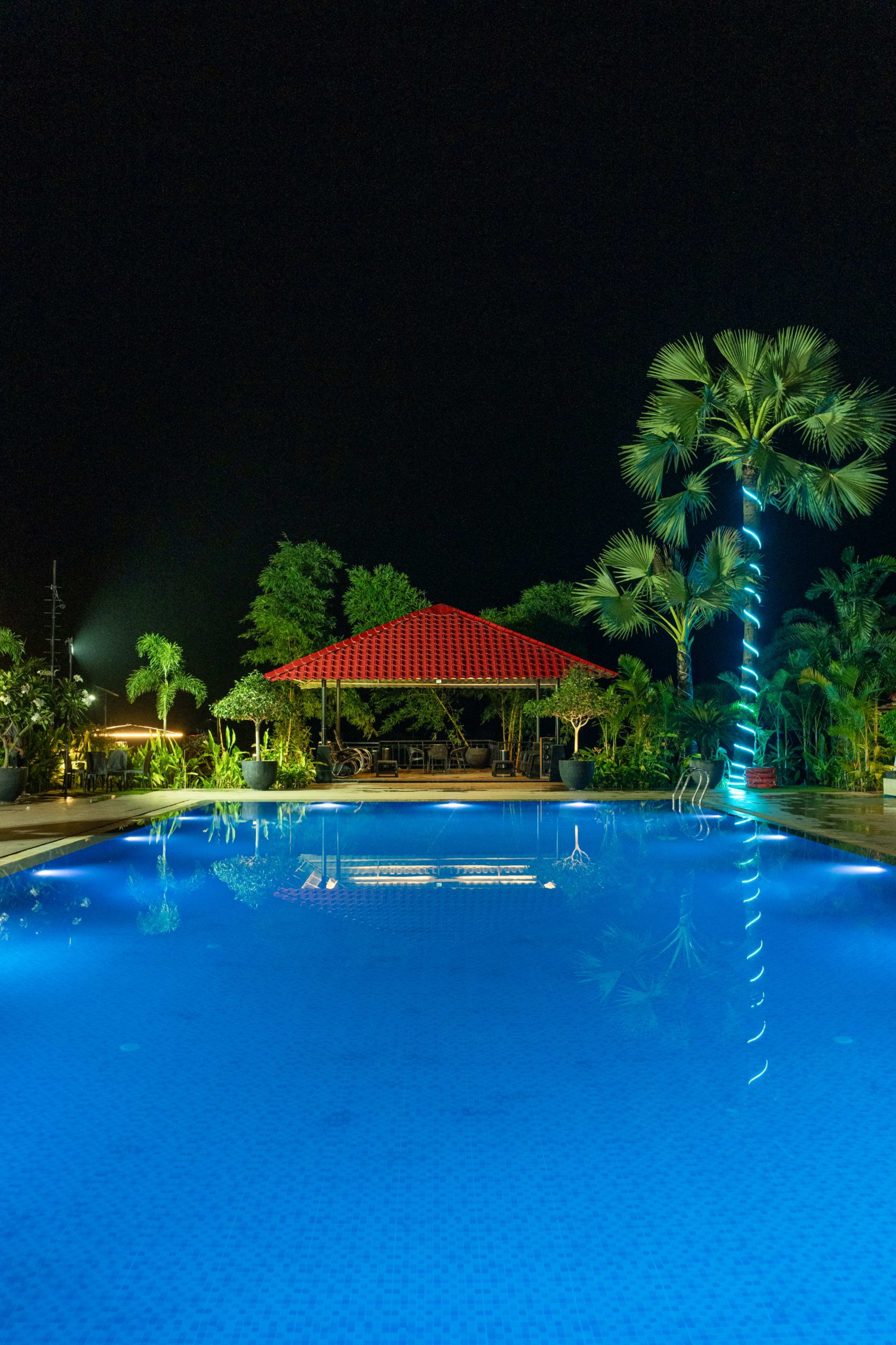 The pool. — photo 33