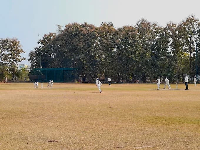 Full Cricket Ground