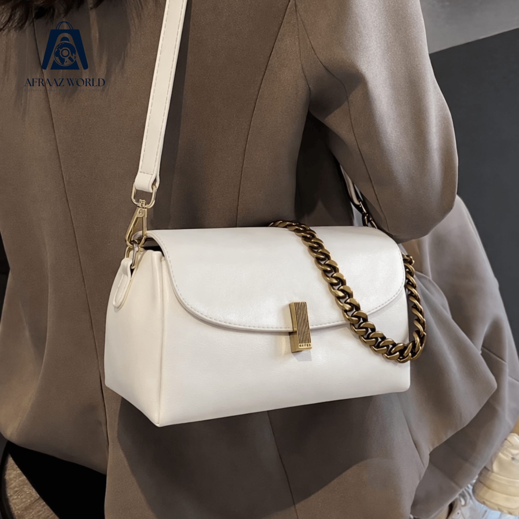 The Rosy Antique Chain Bag