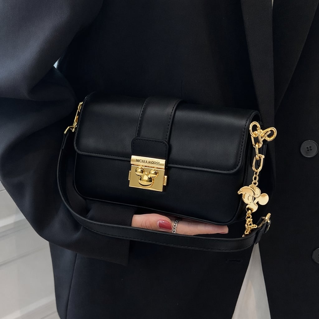 Elegant Off-White Leather Crossbody Bag with Golden Lock – Afraaz World
