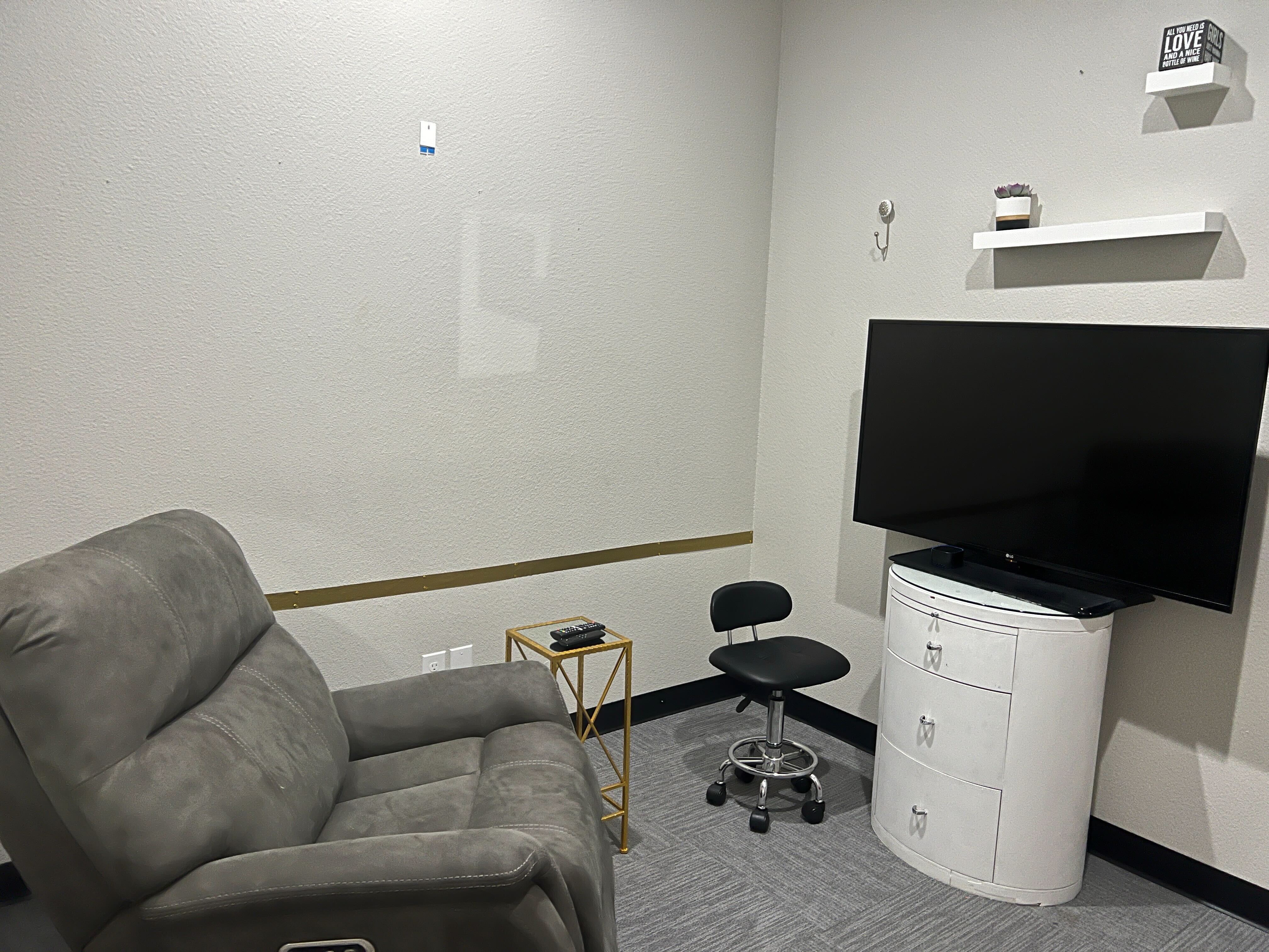 Clinic image 3