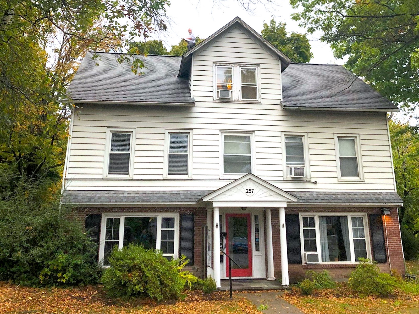 Main clinic image