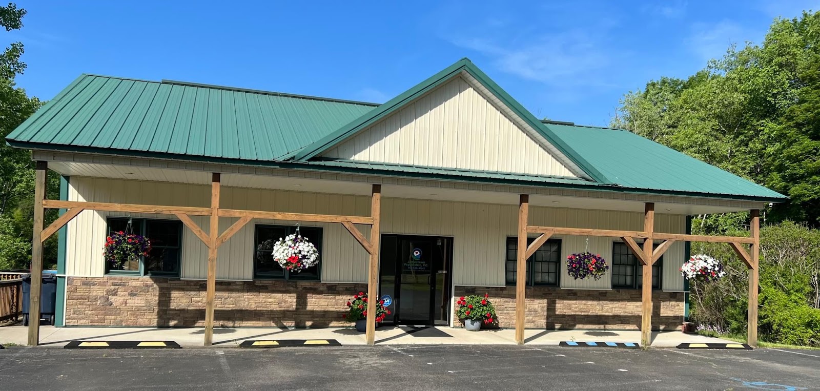 Main clinic image