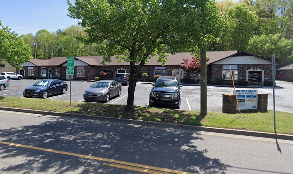 Main clinic image