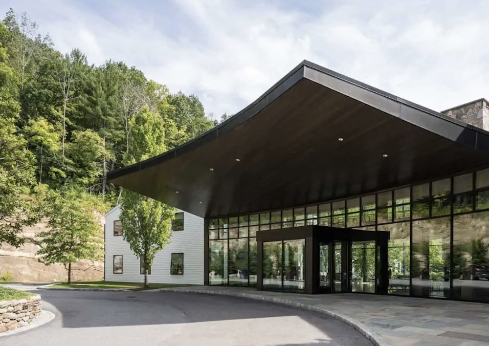 Main clinic image