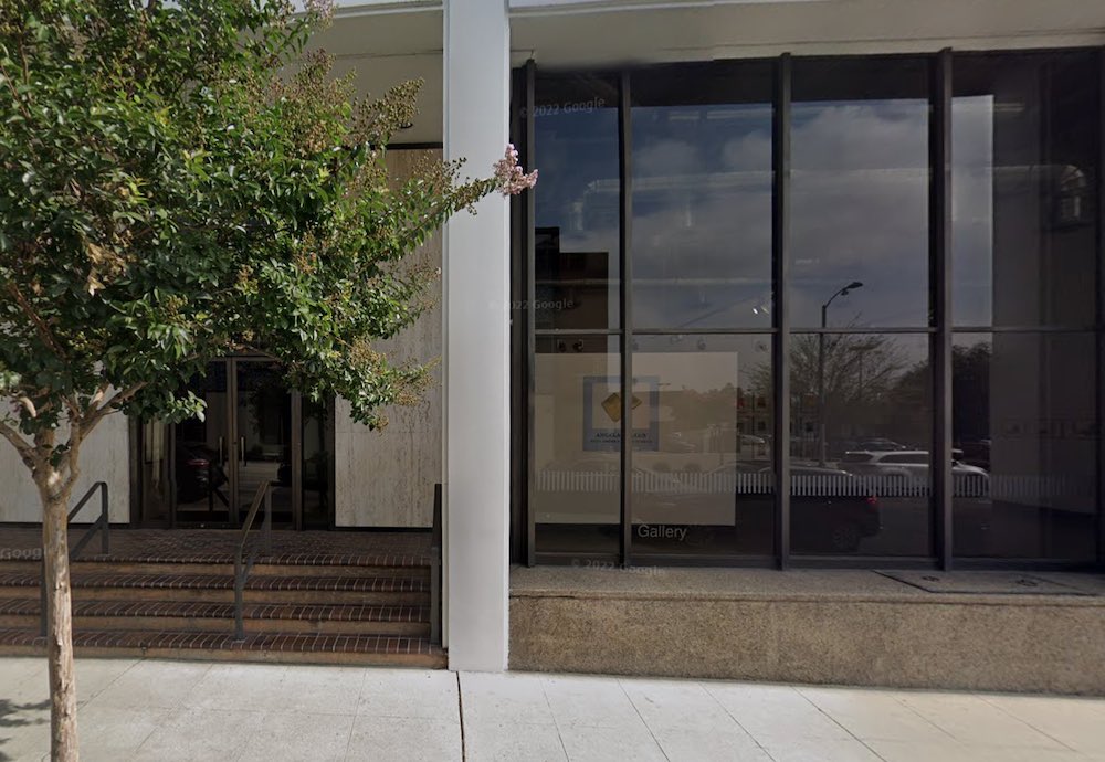 Main clinic image