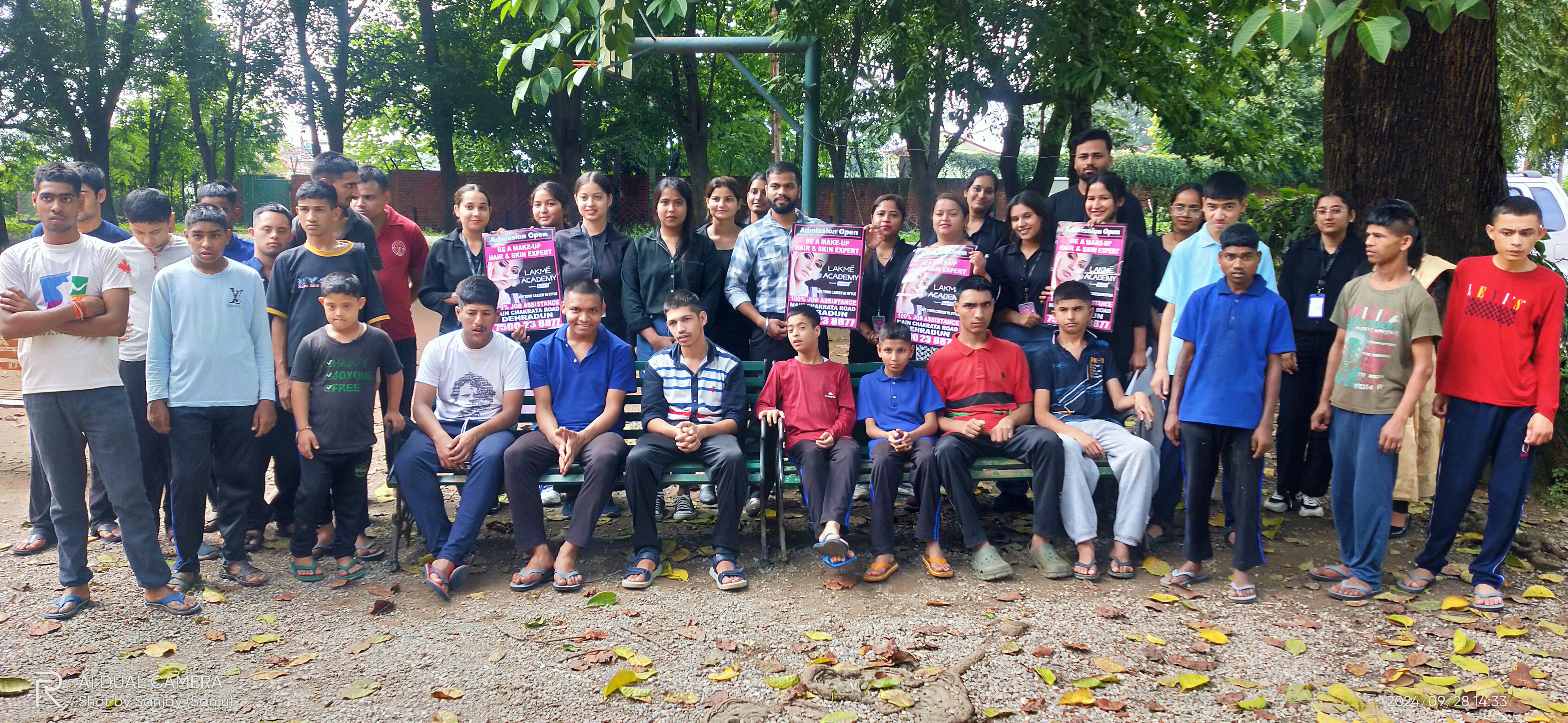 Lakme Academy at Raphael