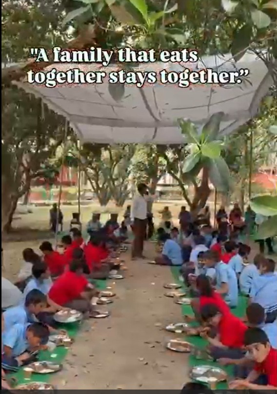 The Annual Community Lunch