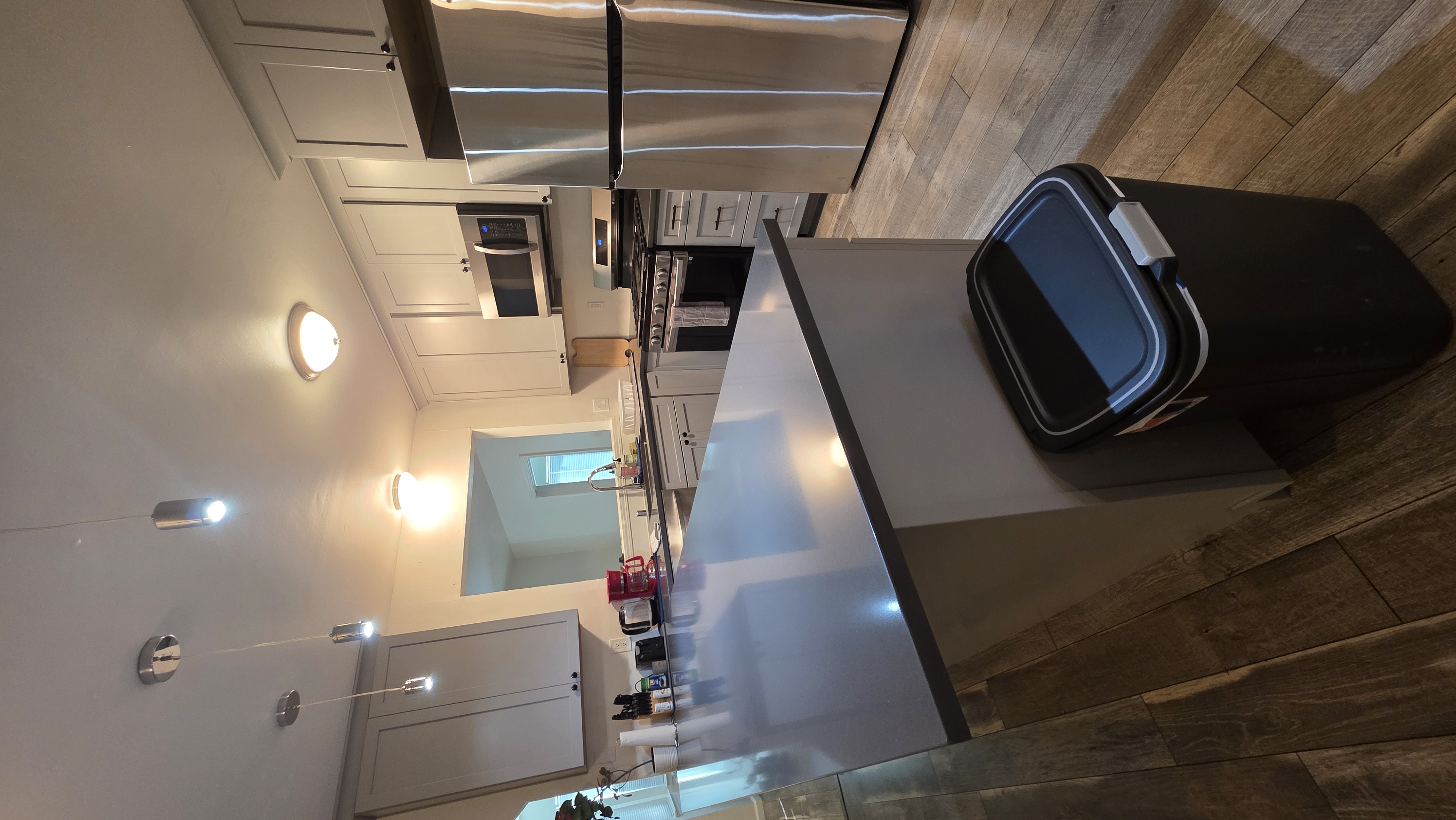 Clean Kitchen Island