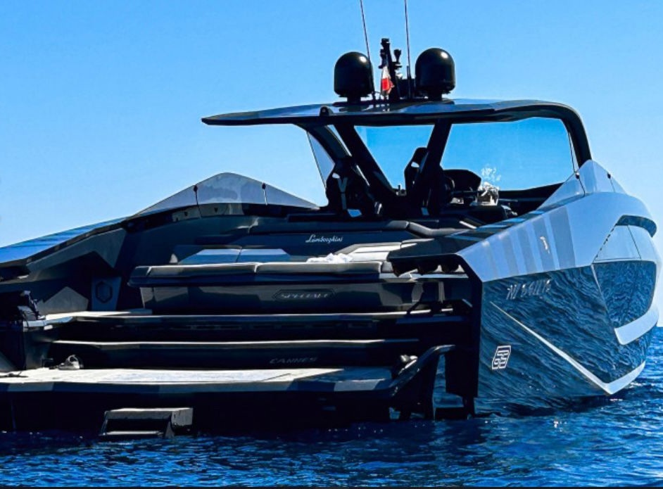 Yacht Hanihere – vue extérieure