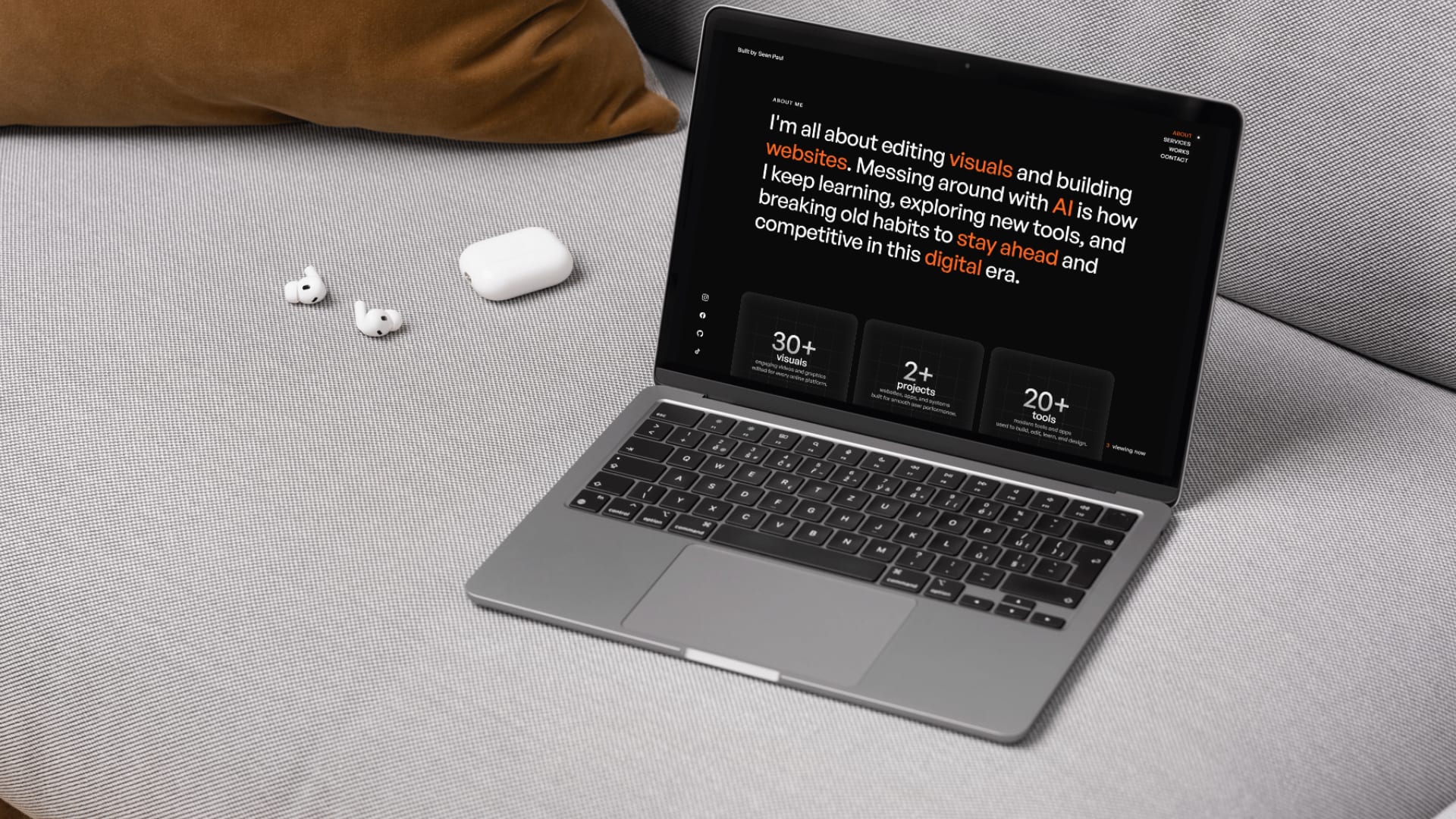 Personal Portfolio Macbook Preview