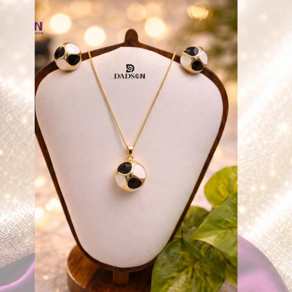 Black White Round Anti Tarnish Pendant Set (PS-09)