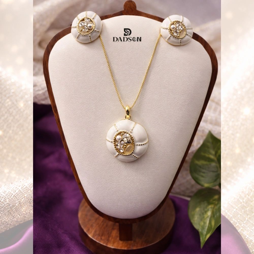 White Oval Pearl Anti Tarnish Pendant Set (PS-10)