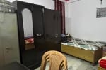 2 Bhk, 1st Floor, Back - Photo 3