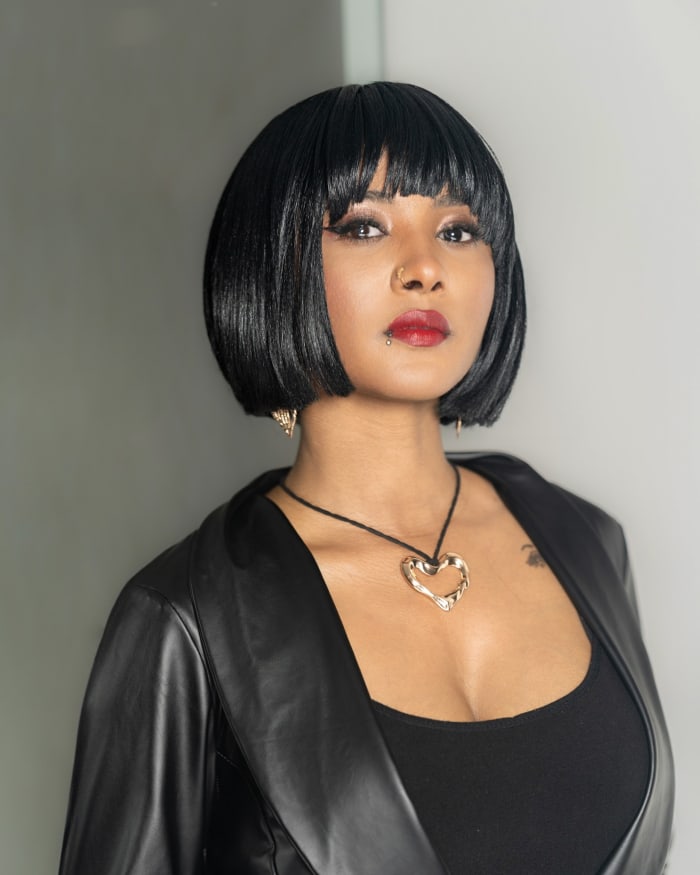 DanEli Graphy portrait session in an office editorial setting | East Orange, NJ