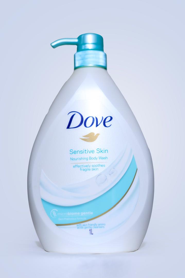 Dove Sensitive Skin Nourishing Body Wash 1L 