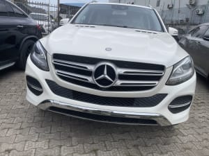 2016 MERCEDES-BENZ GLE