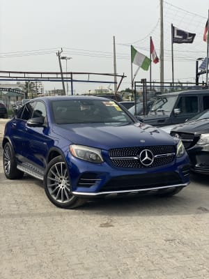 2017 MERCEDES-BENZ GLC